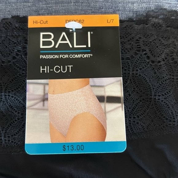 NWT Bali Hi-Cut Women’s Size L/7 Underwear - Picture 2 of 4